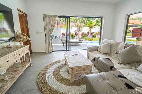4 Bedroom Pool Villa for Sale in Lamai Samui