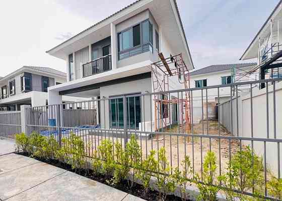 4 Bedroom Single House for Sale in Supalai Lakeville ภูเก็ต