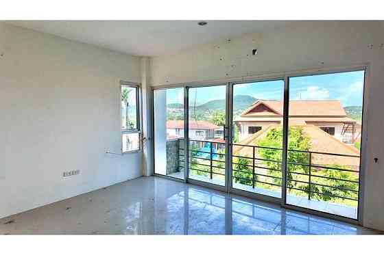 4 Bedroom Semi-Detached House for Sale in Bang Rak Samui