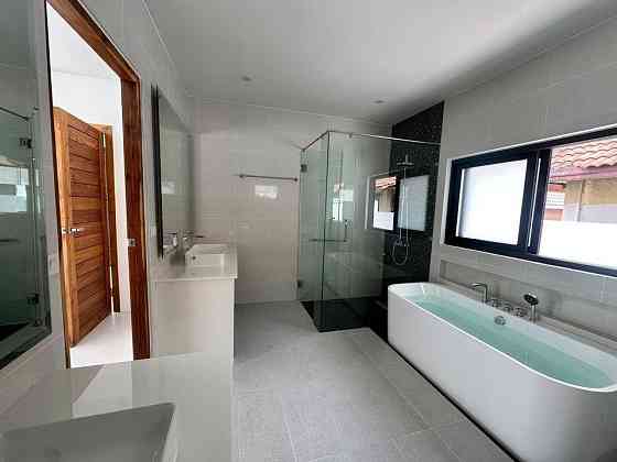 3 Bedroom 3 Bathroom Freehold House for Sale Samui
