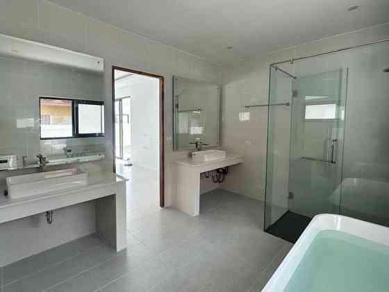 3 Bedroom 3 Bathroom Freehold House for Sale Samui