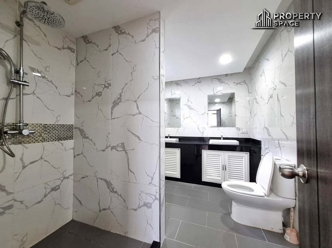 3 Bedroom Family Home for Sale in East Pattaya Pattaya - photo 16