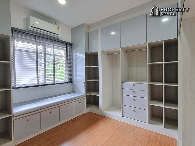 3 Bedroom Family Home for Sale in East Pattaya Pattaya - photo 14