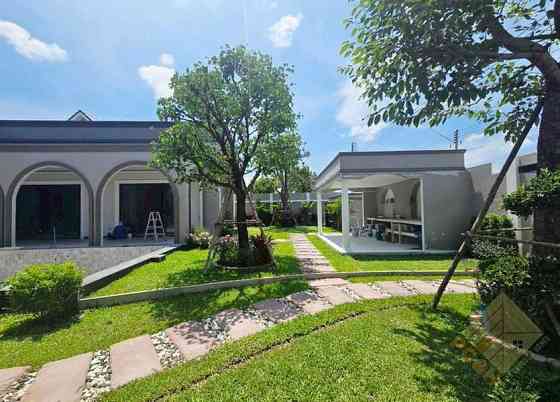 4 Bedroom House for Sale in Mabprachan Pattaya