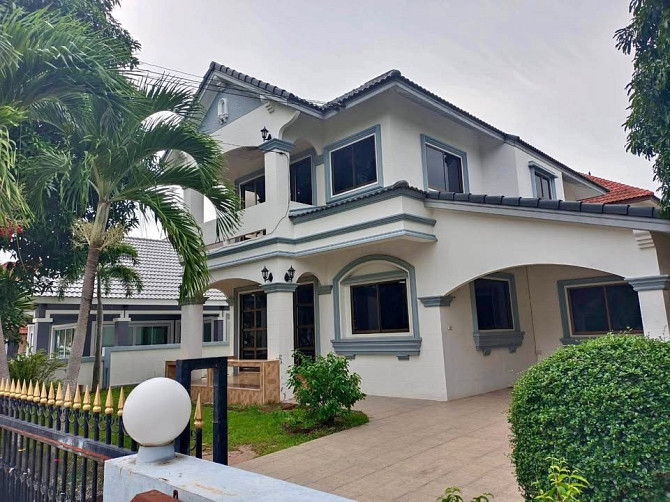 3 Bedroom House for Sale with Land Pattaya - photo 1
