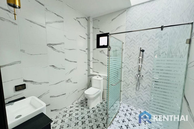 2 Bedroom House for Sale in Huai Yai, Pattaya Pattaya - photo 5