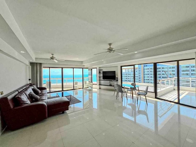 3 Bedroom Condo for Sale with Sea View Pattaya - photo 8