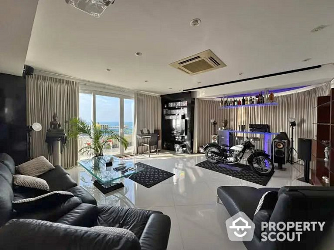 2 Bedroom Condo for Sale in Pattaya Pattaya - photo 1