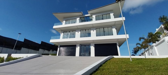 5 Bedroom Pool Villa for Sale in Bangrak Samui - photo 2
