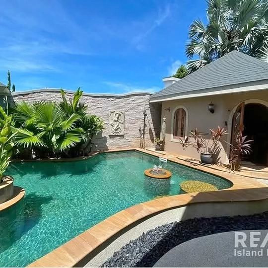 2 Bedroom Pool Villa for Sale in Plai Laem Samui - photo 1