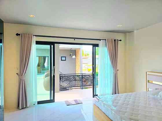 4 Bedroom Pool Villa for Sale in Maret Samui
