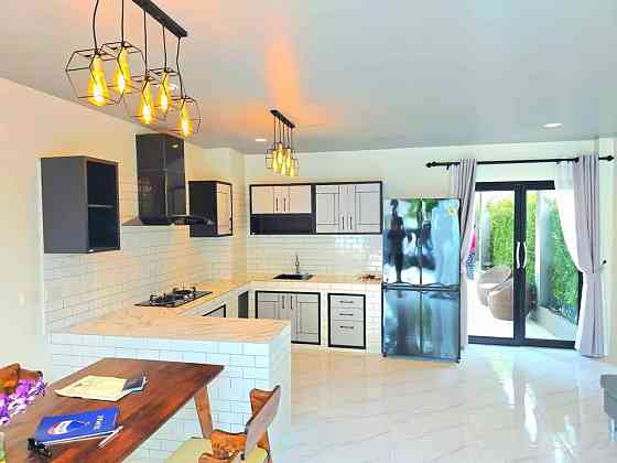 4 Bedroom Pool Villa for Sale in Maret Samui