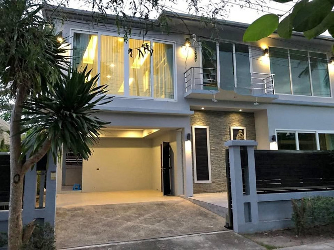 5 Bedroom Pool Villa for Sale in Chaweng Samui - photo 1