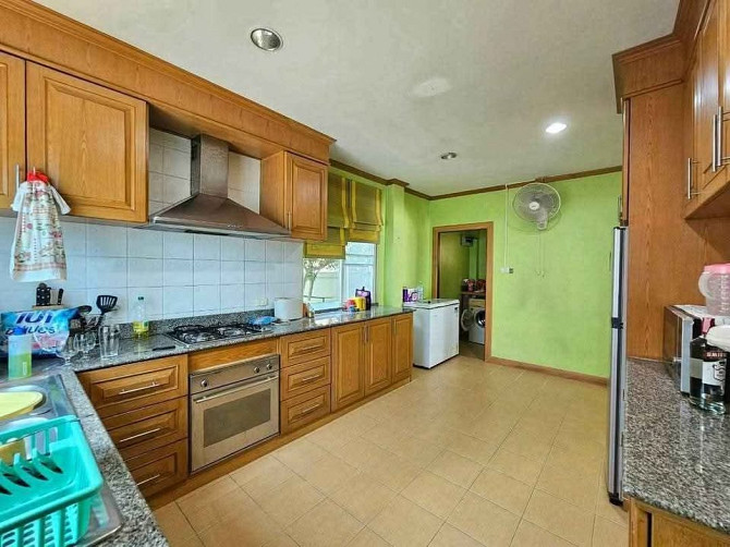 3 Bedroom Pool Villa for Sale in East Pattaya Pattaya - photo 7