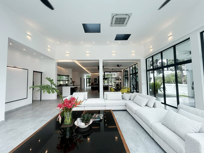 4 Bedroom Pool Villa for Sale in Phoenix Golf Club Pattaya - photo 5