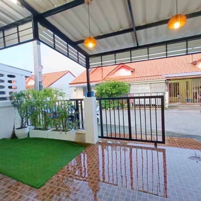 2 Bedroom House for Sale in East Pattaya Pattaya - photo 2