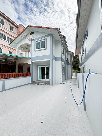 3 Bedroom Twin House for Sale in Pattaya Pattaya - photo 16
