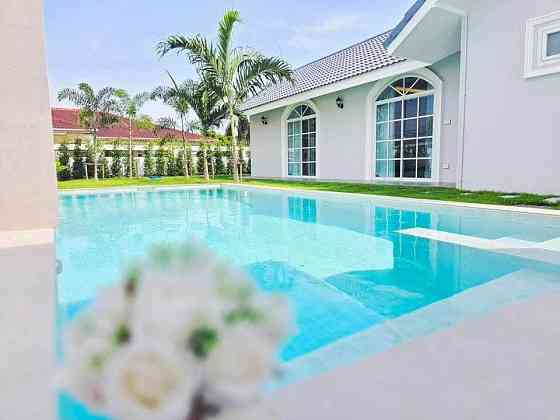 6 Bedroom Family Home for Sale in Thung Klamtan Pattaya