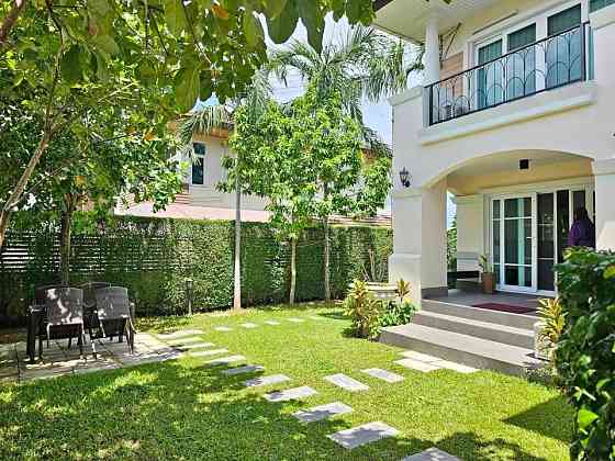4 Bedroom House for Sale in Pattaya Pattaya