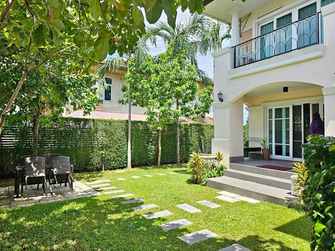 4 Bedroom House for Sale in Pattaya Pattaya - photo 1
