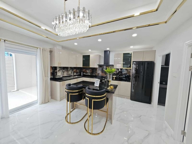 5 Bedroom House for Sale in Wonderland 2 Pattaya - photo 6