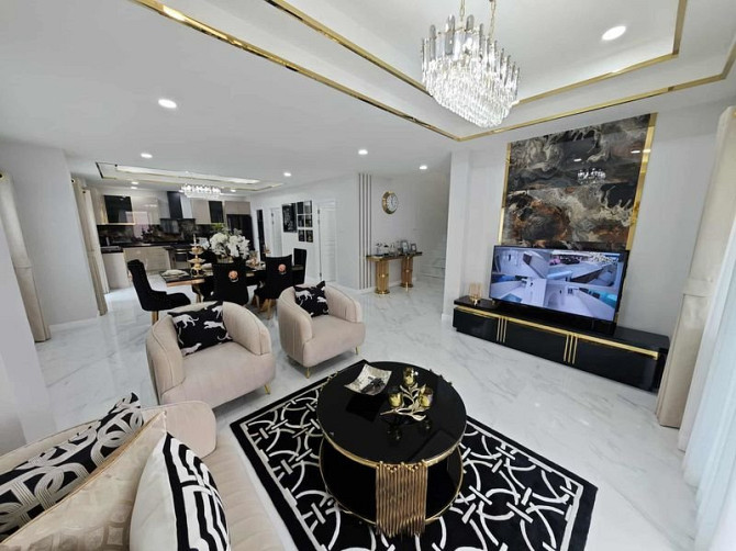 5 Bedroom House for Sale in Wonderland 2 Pattaya - photo 8