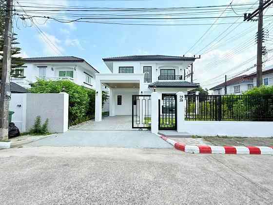 4 Bedroom House for Sale in Chalong Phuket