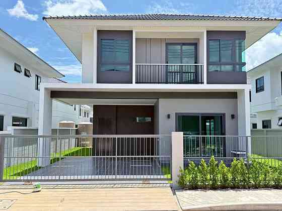 4 Bedroom House for Sale in Supalai Lake Ville ภูเก็ต