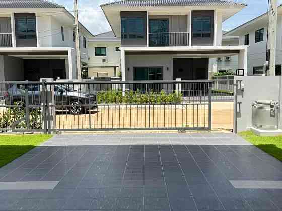 4 Bedroom House for Sale in Supalai Lake Ville ภูเก็ต