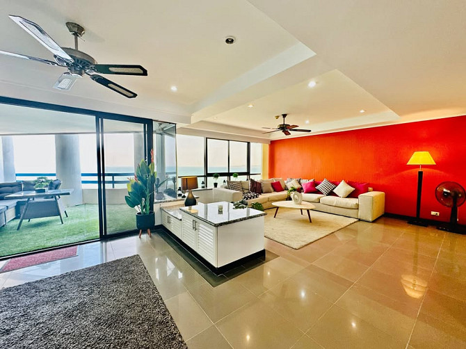 3 Bed Beachfront Condo for Sale in Jomtien Pattaya - photo 1