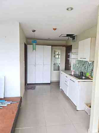 Studio Condo for Sale in Pattaya, Needs Renovation Pattaya