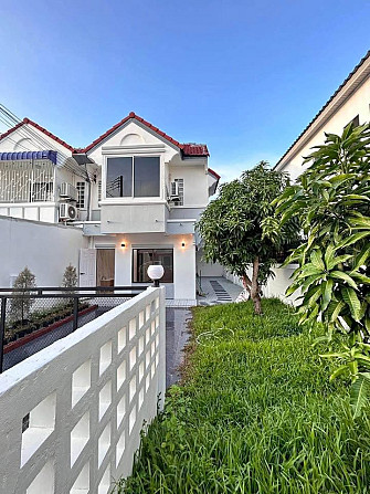 3 Bedroom Townhouse for Sale with Furniture Pattaya - photo 1