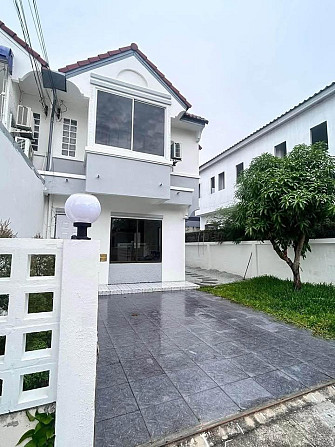 3 Bedroom Townhouse for Sale with Furniture Pattaya - photo 18