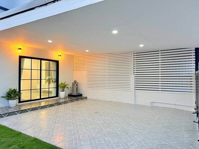 3 Bedroom Townhome for Sale in Pattaya Pattaya - photo 4