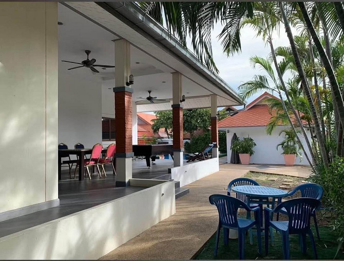 5 Bedroom Pool Villa for Sale in Jomtien Pattaya - photo 11