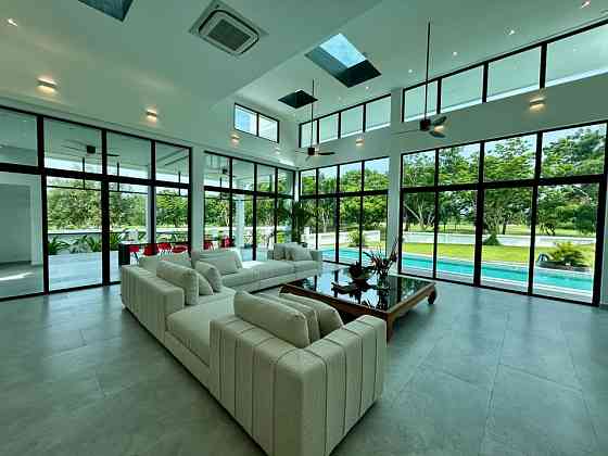 4 Bedroom Pool Villa for Sale on Golf Course Pattaya