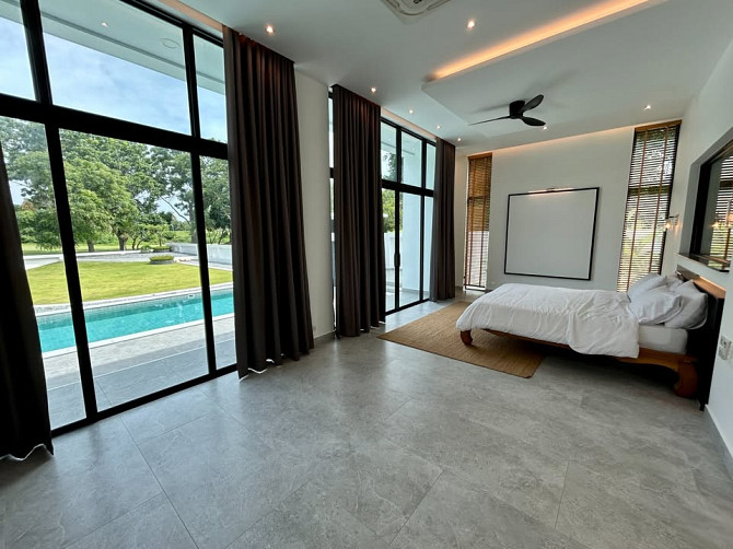 4 Bedroom Pool Villa for Sale on Golf Course Pattaya - photo 14