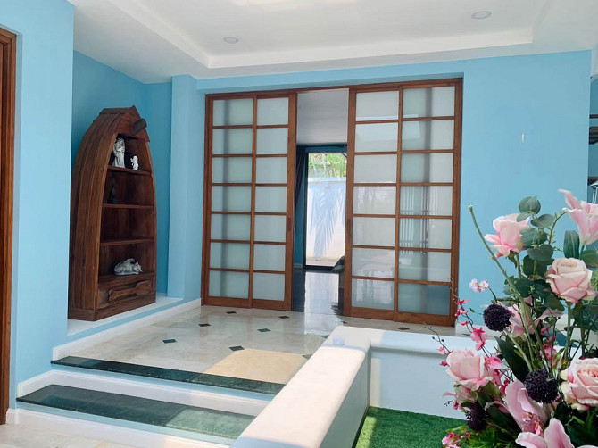 5 Bedroom Pool Villa for Sale in Pattaya Pattaya - photo 8