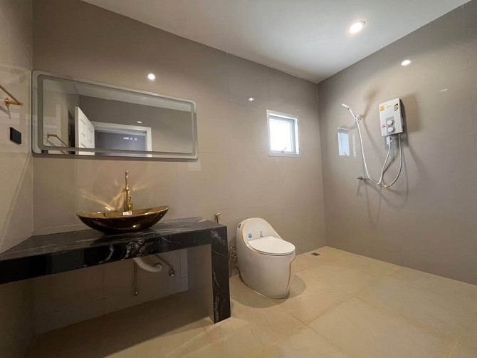 3 Bedroom Pool Villa for Sale in Pattaya Pattaya - photo 19