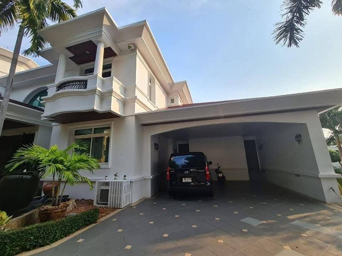 12 Bedroom Luxury Pool Villa for Sale in Pratumnak Hill Pattaya - photo 2