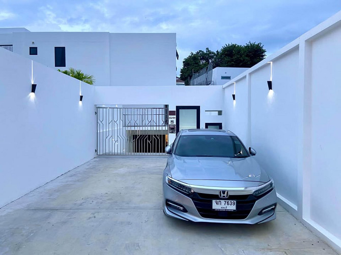 Luxury 750 SQM Villa for Sale in Pratumnak Hill Pattaya - photo 12
