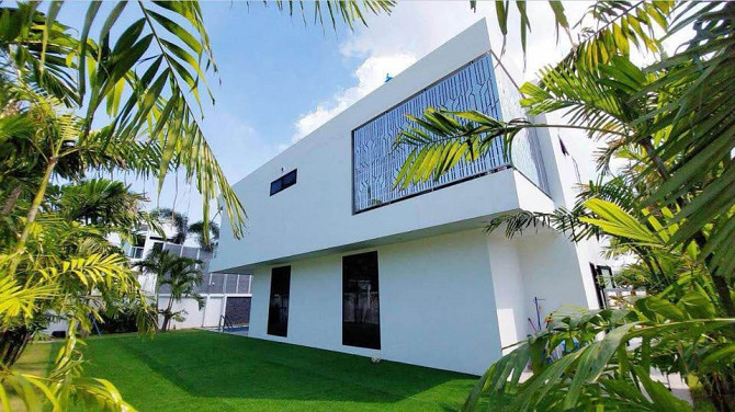 Luxury 750 SQM Villa for Sale in Pratumnak Hill Pattaya - photo 2