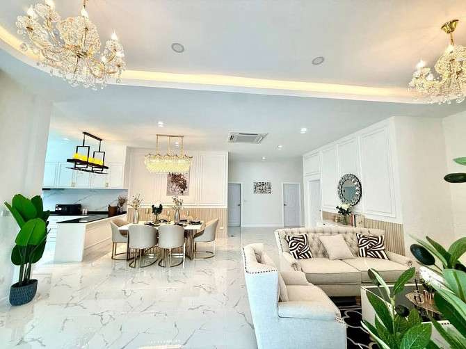 3 Bedroom Pool Villa for Sale in Pattaya Pattaya - photo 14