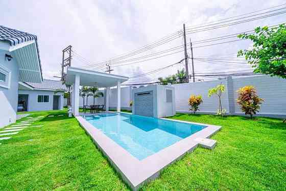 4 Bedroom Pool Villa for Sale Pattaya
