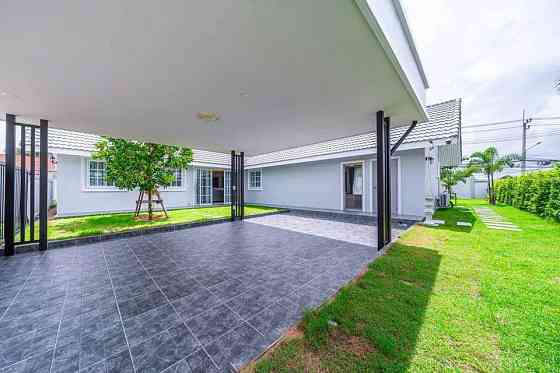 4 Bedroom Pool Villa for Sale Pattaya