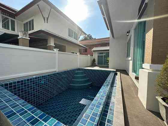 4 Bedroom Pool Villa for Sale in Khao Talo Pattaya