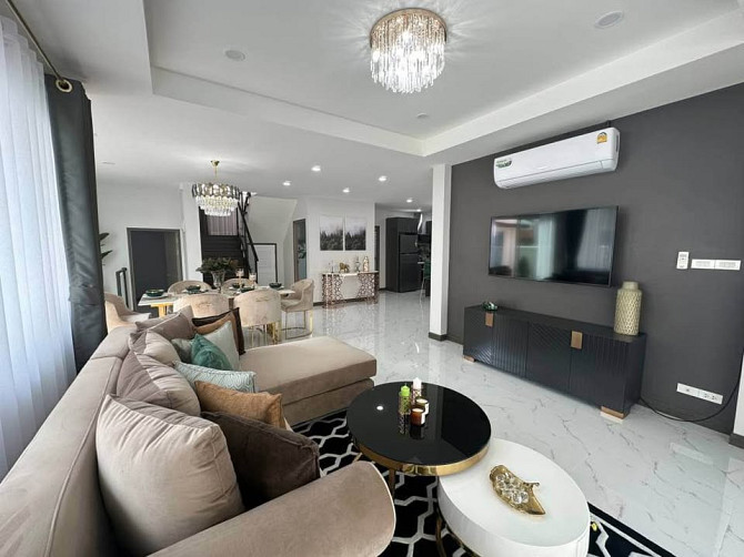 4 Bedroom Pool Villa for Sale in Khao Talo Pattaya - photo 5