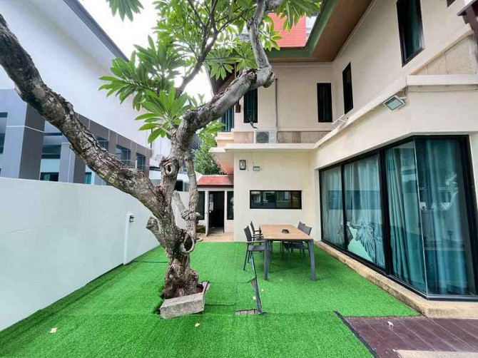 3 Bedroom Pool Villa for Sale in Pattaya Pattaya - photo 2