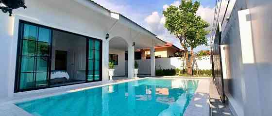 3 Bedroom Pool Villa for Sale in Pattaya Pattaya