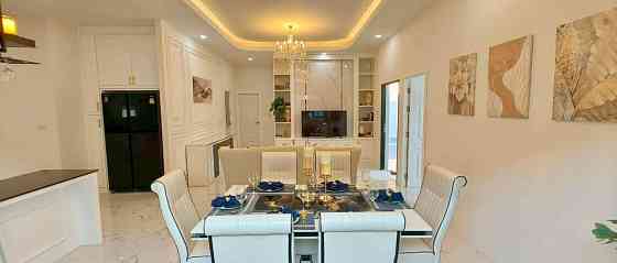 3 Bedroom Pool Villa for Sale in Pattaya Pattaya